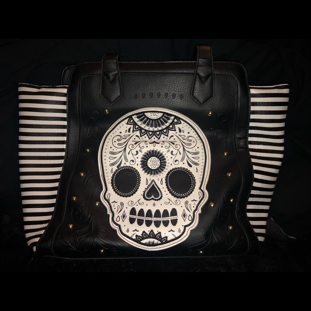 Loungefly sugar skull handbag